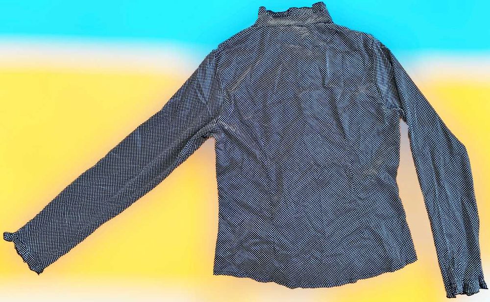 Blusa de Senhora Preta com Pintas Brancas