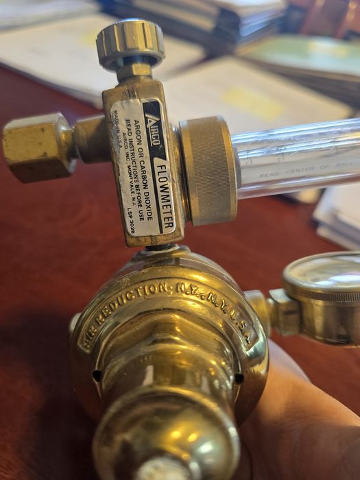 amerykański reduktor butlowy z rotametrem marki AIRCO
