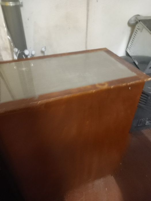 Movel pequeno  madeira