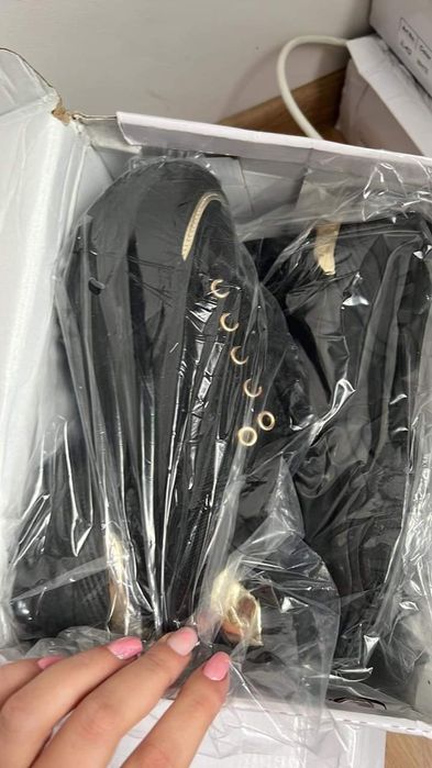 Buty damskie rozmiar 37