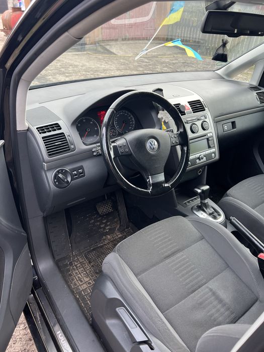 Touran 2007 2.0 125kw