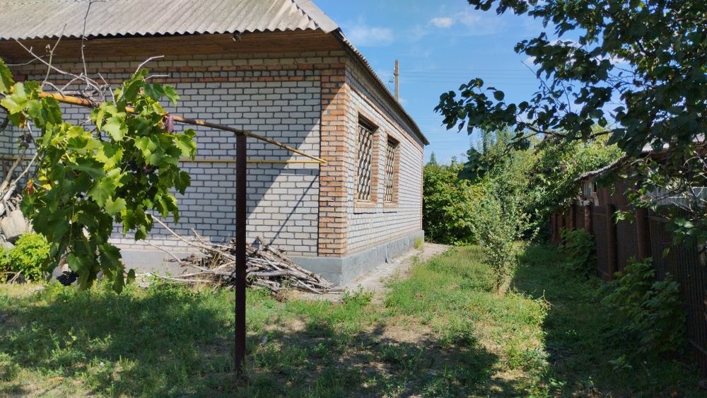 Продам будинок село Львів