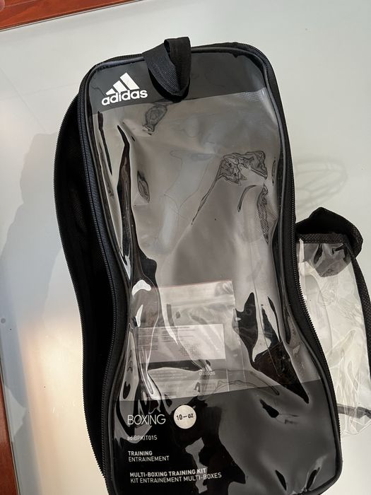 Luvas de box adidas e caneleiras pouco uso