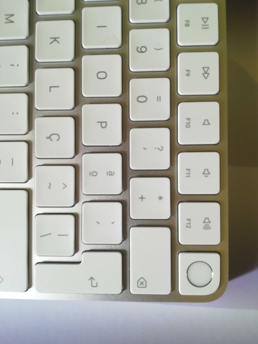 Teclado Mac - Magic Keyboard com Touch ID