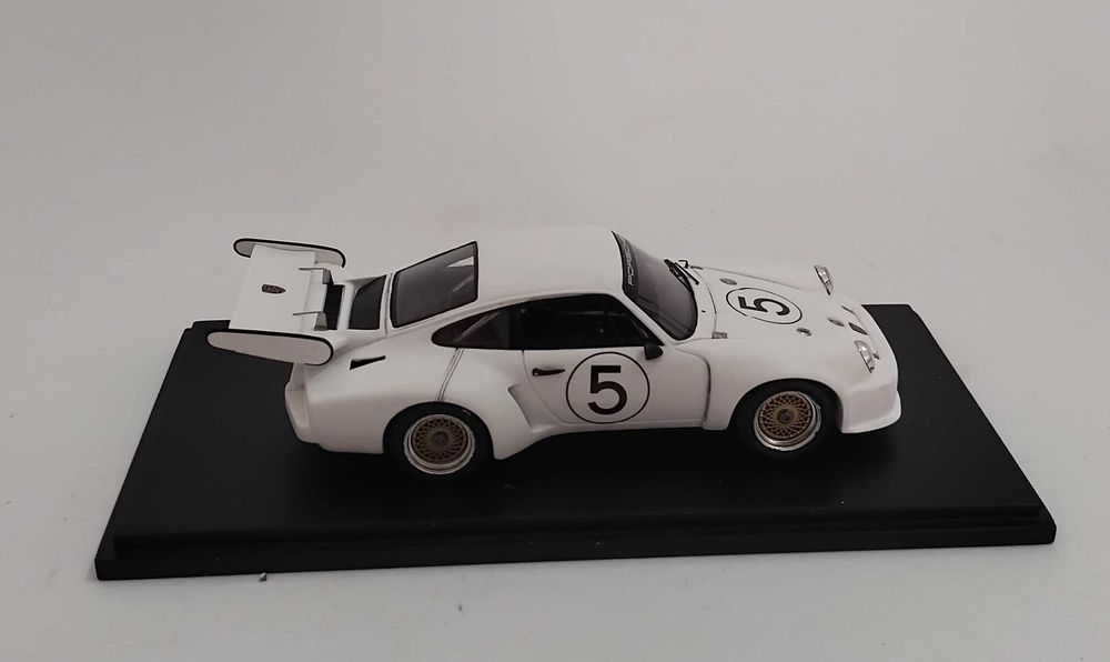 Porsche-935 Experimental (1976). 2013, 60€. Spark Vendo miniaturas da minha coleção 1/43