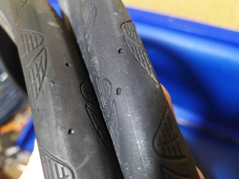 Покришка 28, Continental Grand Prix 4000 S II, 23с