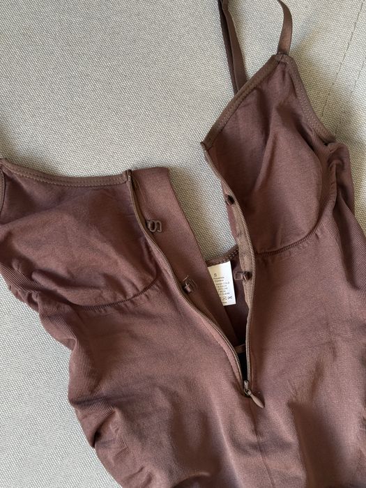 Трендове боді з утяжкою