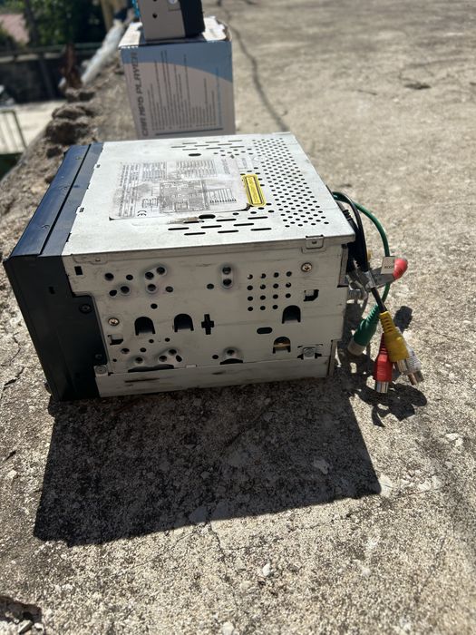 Vendo dois radios para carro