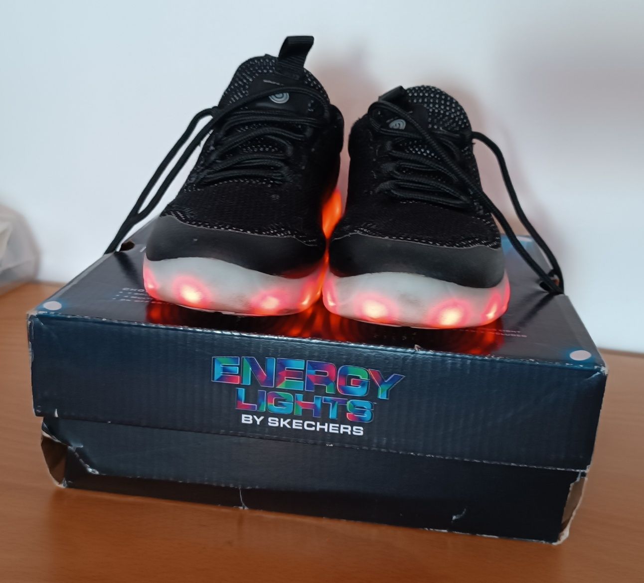 Tenis energy lights shop