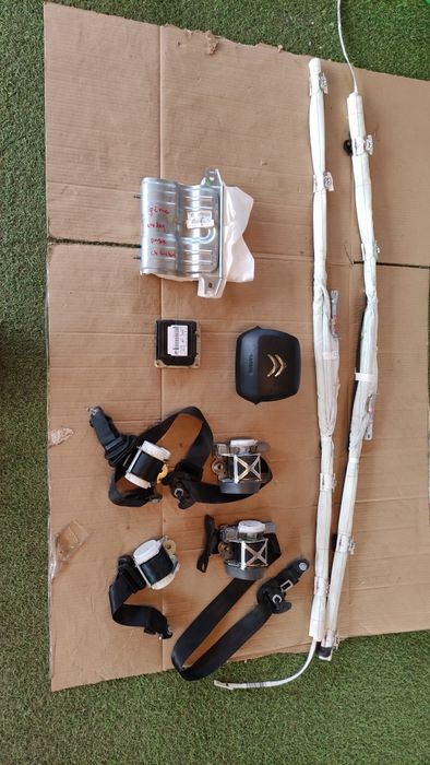 Citroen C4 Cactus 1.2 Pasy bezpieczeństwa poduszki Airbag Komplet