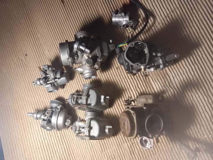 Продам зарчастини на фото