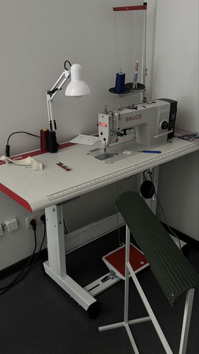 Продам швейну техніку