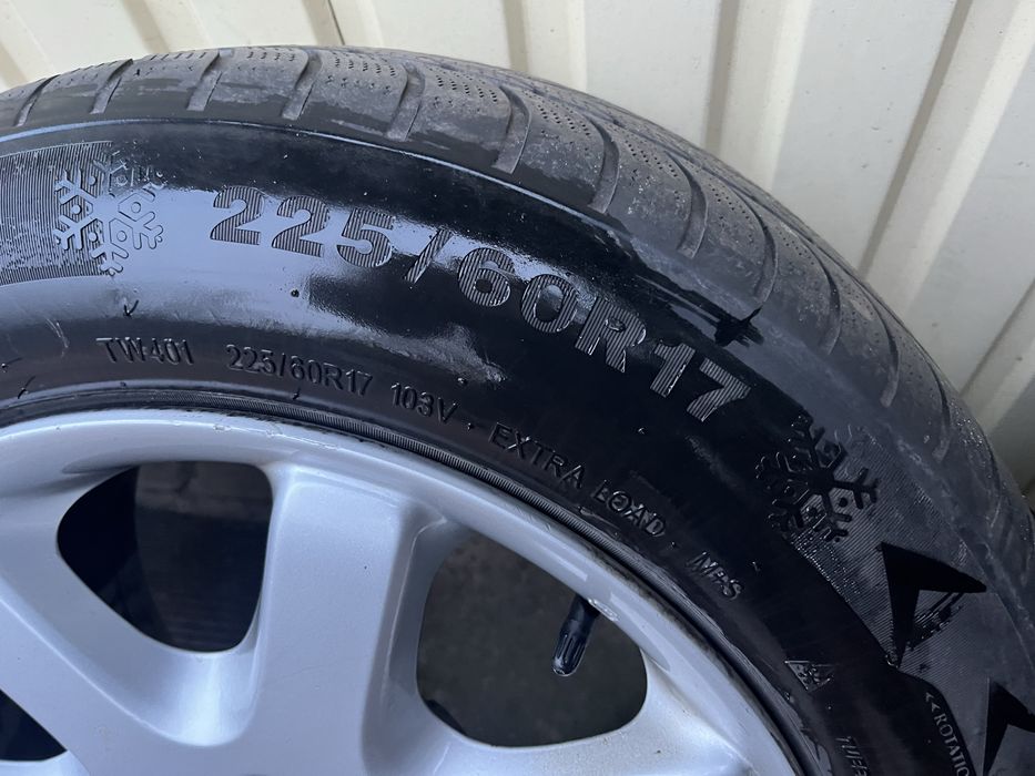 Продам резину 225/60 Р-17 зима