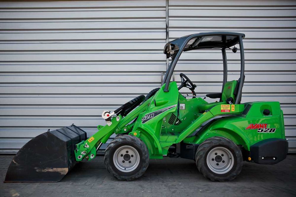 Wynajem koparka minikoparka 2,7 t Kubota Kx-27 wynajem narzędzi