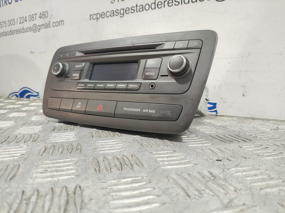 Radio Seat Ibiza 6J Facelift Original