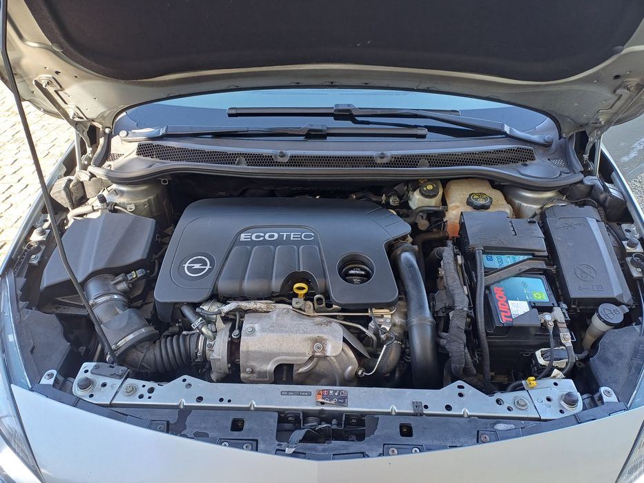 Opel Astra Sports Tourer 1.6 Cdti 110cv Nacional