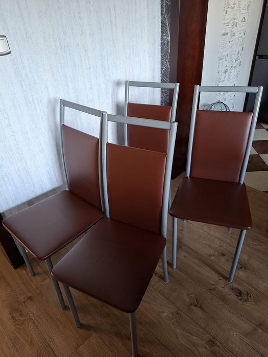 Krzesła 4 sztuki