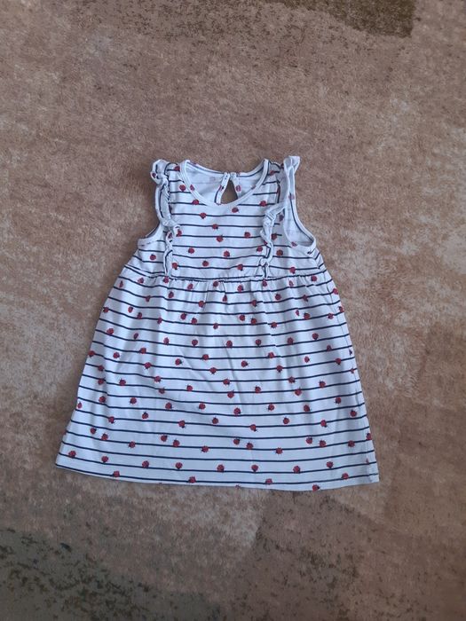 Sukienka sukieneczka w biedronki h&m 80 86