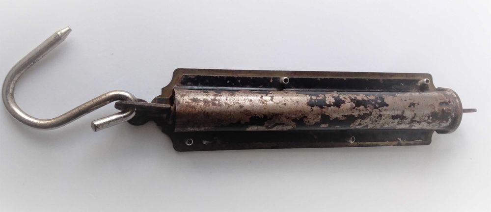 Antiga balança/dimamómetro