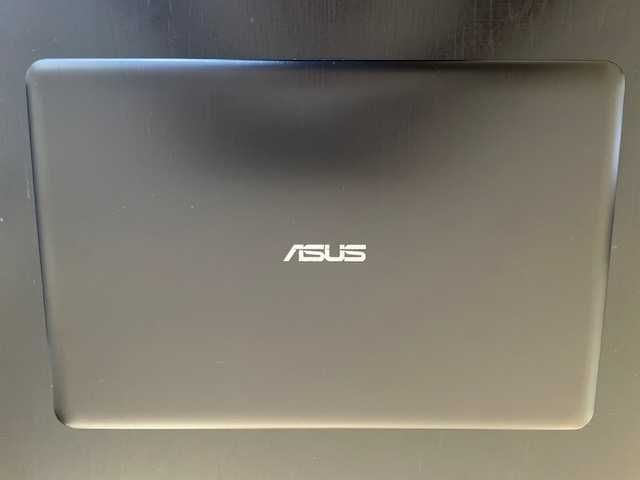 Computador portátil ASUS I5 com 3,1 Ghz de velocidade