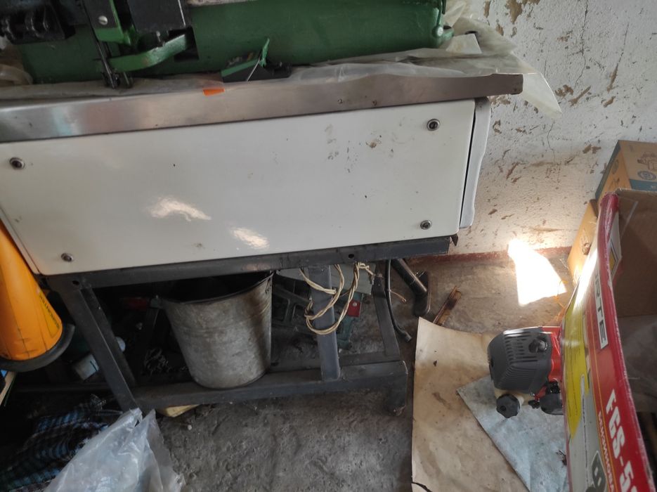 Продам плиту промышленную электрическую ПЭТ-0.17