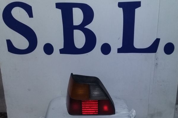 Farolim esquerdo VOLKSWAGEN Golf II (19E, 1G1)