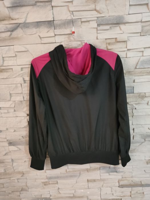 Kurtka wiatrówka Nike 158