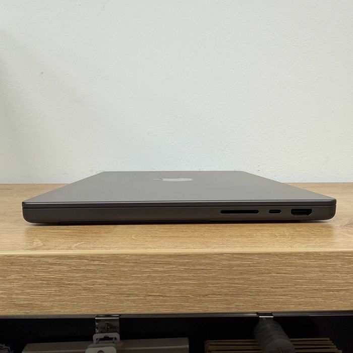 macbook pro m4 pro 14 - купити ноутбуки та аксесуари - Ціна на OLX.ua