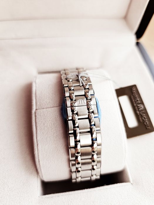 Maurice Lacroix Aikon AI1006