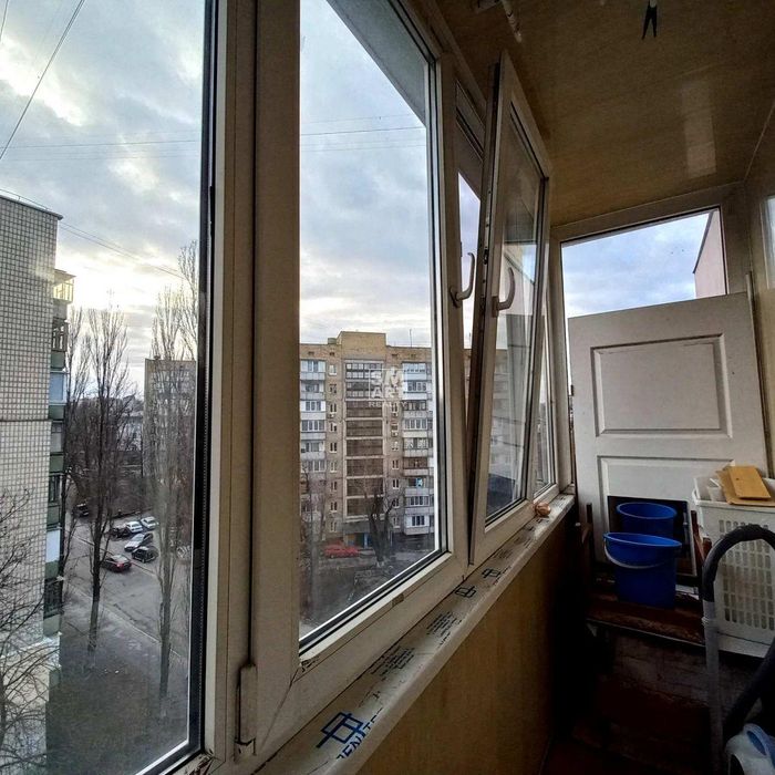 Здамо 1-к.квартиру з газом на Куренівці, вул. Петропавлівська,11.