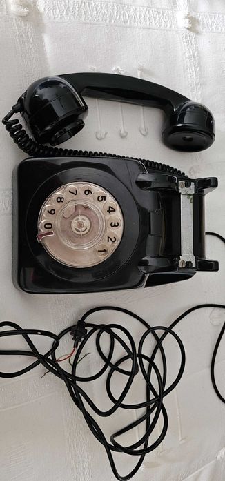 Telefone - Anos 80 - Pode ser usado como peça de decoração