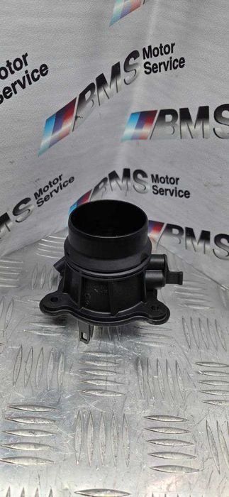 Фланец дросселя новый BMW B48A20P/20H 13718489560 F70 F74 F78 U06 U10