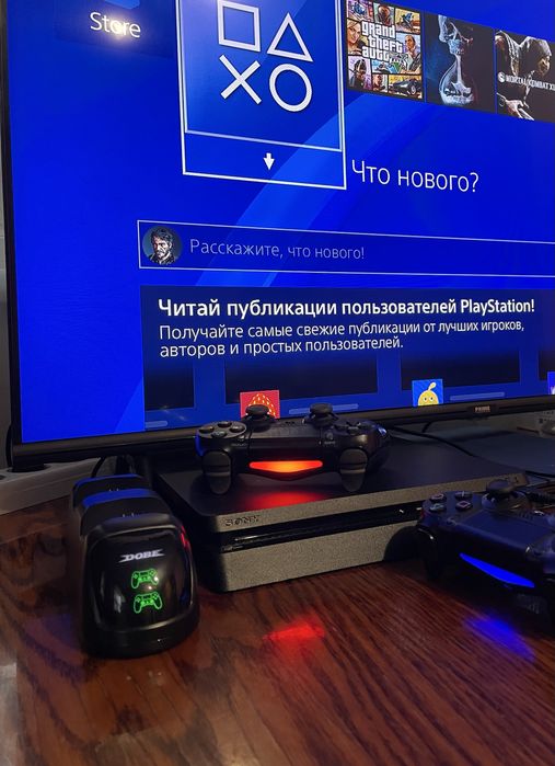 Продам PlayStation 4 Slim