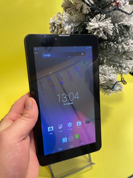 Планшет Bravis nb74 в хорошому стані