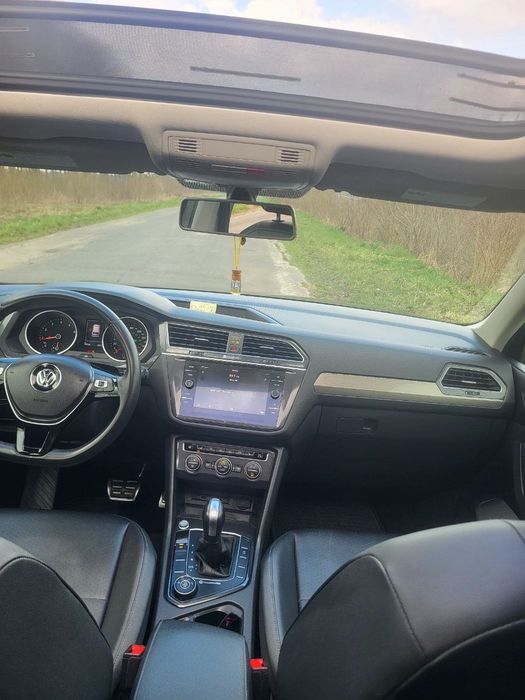 Volkswagen Tiguan  2019 — 7 місць Повний привід| Панорама.