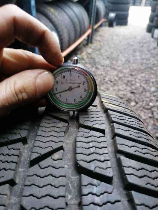 225/60/16 Continental 2024 rok zimowe