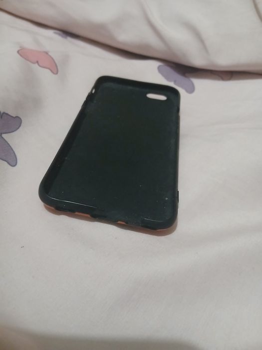 2 чохли на iPhone 6s, б/у