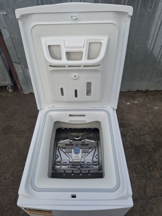 Pralka whirlpool 6 kg  A ++ gwarancja pisemna montaż dowóz gratis