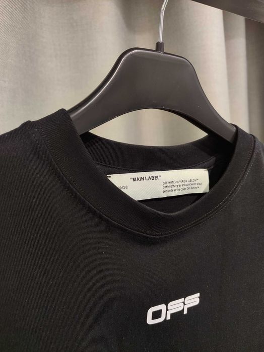 Футболка OFF-WHITE CARAVAGGIO Square Tee Shirt Black