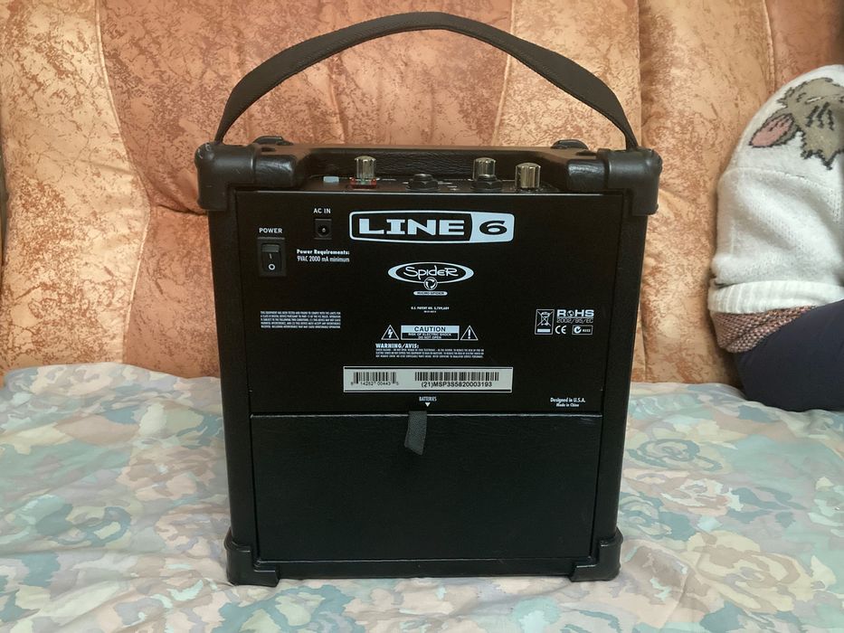 LINE 6 Micro Spider портативний комбопідсилювач з блоком живлення