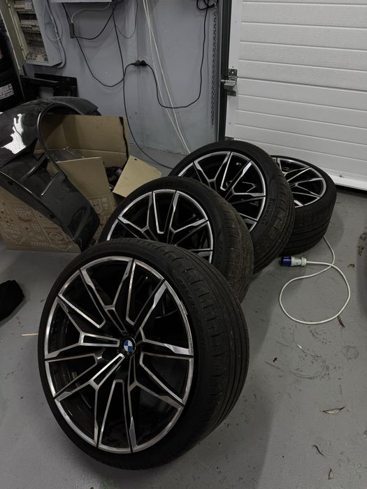 Комплект кованных дисков BMW 825 стиль r19/r20