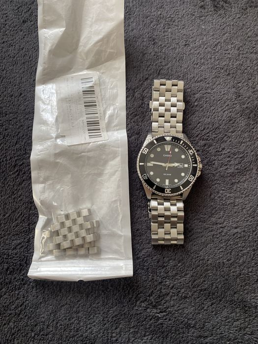 Zegarek Casio Duro stalowa bransoleta