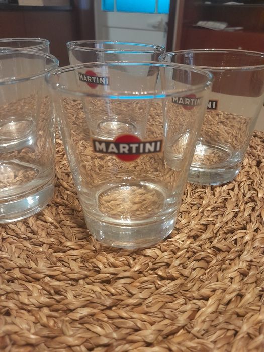 5 copos da Martini64873973546242121