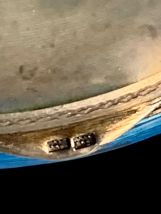 Srebrna Puderniczka Emalia Gilosz Srebro