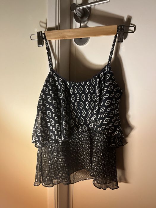 Blusa azul da Bershka
