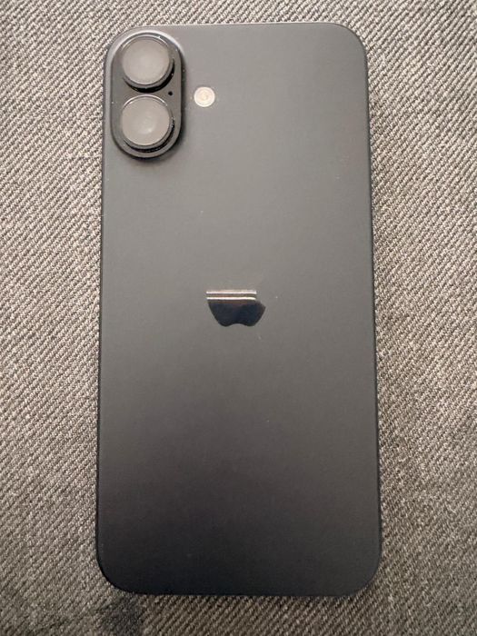 Vendo iphone 16 plus com garantia