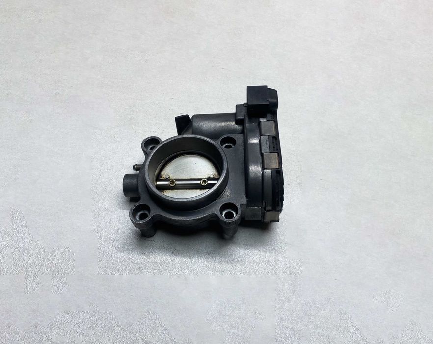 Дросельна заслінка Mercedes W202. S202. W210. S210. R171 - 1.8-2.0-2.3