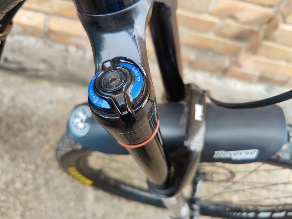 Продам велосипед specialized enduro comp