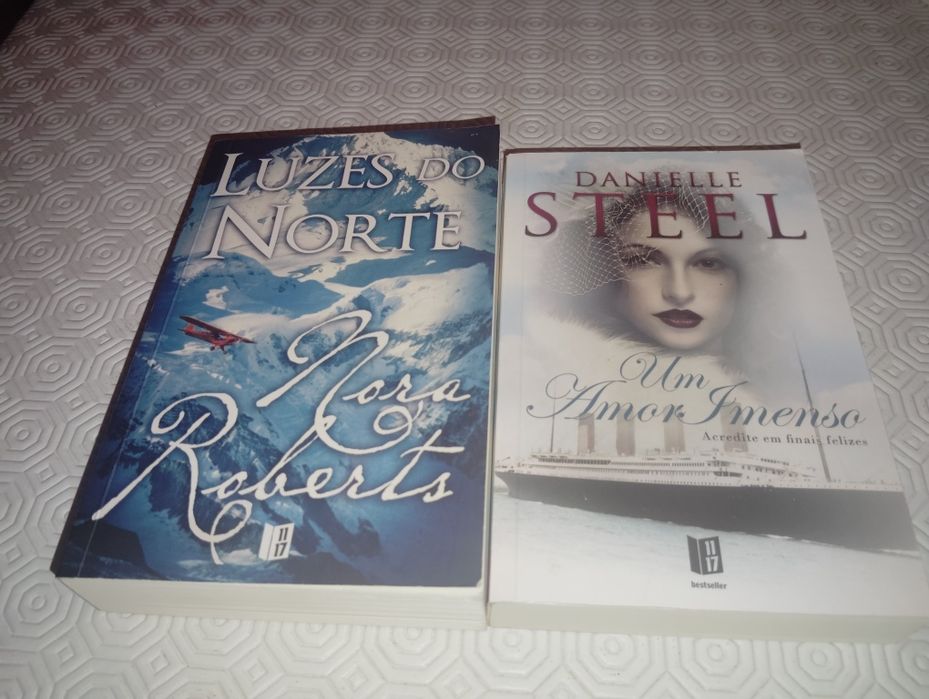 Livros de Romance Escritoras Nora Roberts e Danielle Steel Novos