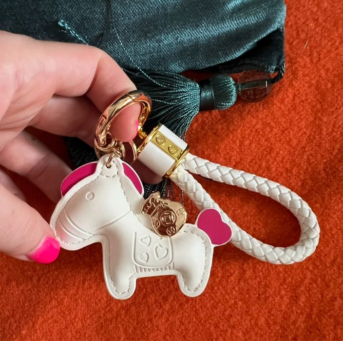 Брелок лошадка на сумку ключи